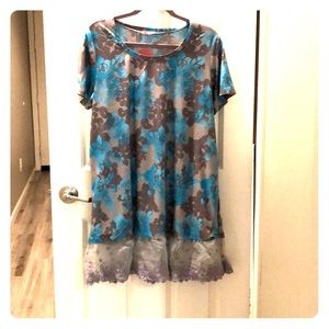 Turquoise and grey short sleeve tunic